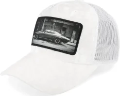 American Muscle Car In The Street Velvet White A-Frame Trucker - Calza Pennello