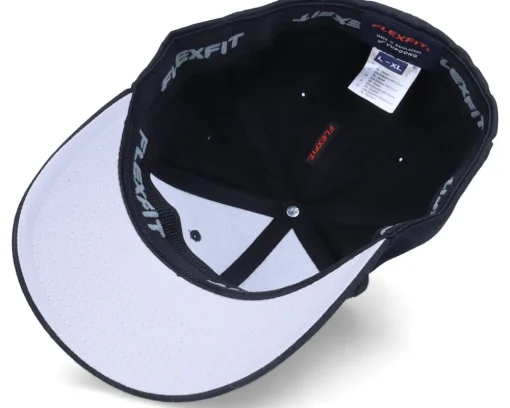 Beaver Black Flexfit - Iconic