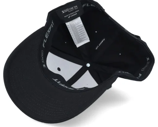 Black 110 Adjustable - Flexfit