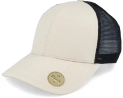 Black Sustainable Trucker - Park