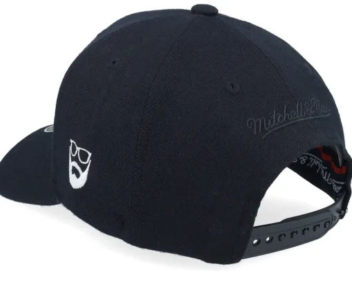 Blank With Side Logo 110 Black Adjustable - Bearded Man