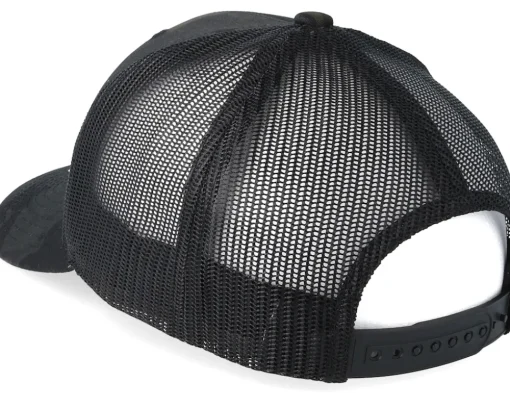 BM Cross Dark Camo Trucker - Bearded Man