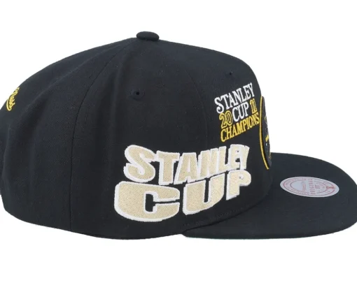 Boston Bruins World Champs Black Snapback - Mitchell & Ness
