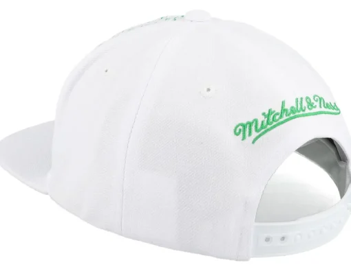 Boston Celtics 90's Playa Dee Brown White Snapback - Mitchell & Ness