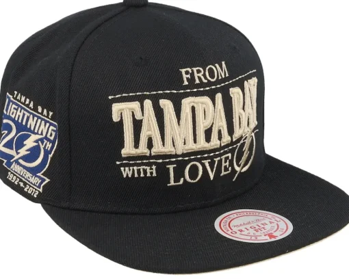 Boston Celtics With Love Green Snapback - Mitchell & Ness
