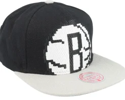 Brooklyn Nets 8 Bit Xl Black/Grey Snapback - Mitchell & Ness
