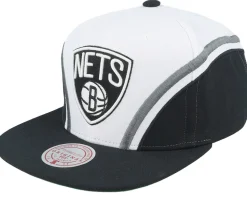 Brooklyn Nets Overhead White Snapback - Mitchell & Ness