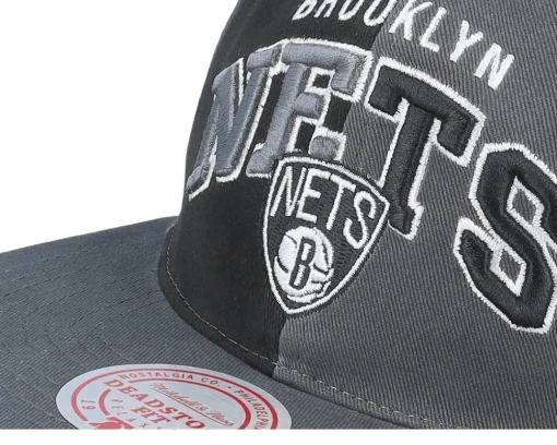 Brooklyn Nets Pinwheel Of Fortune Grey/Black Snapback - Mitchell & Ness