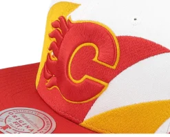 Calgary Flames Vintage Sharktooth White/Red Snapback - Mitchell & Ness