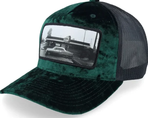 Car & Drive-through Velvet White/Black A-Frame Trucker - Calza Pennello