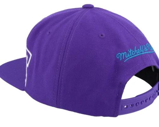 Charlotte Hornets Full Frontal Purple Snapback - Mitchell & Ness