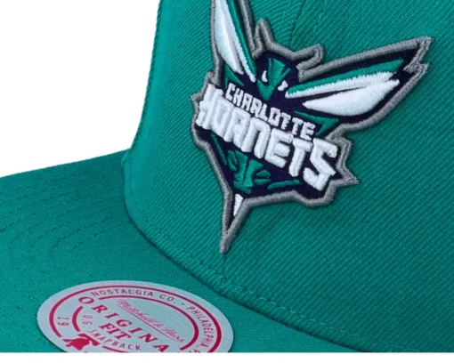 Charlotte Hornets Team Ground 2.0 Teal Snapback - Mitchell & Ness