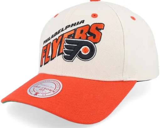 Chicago Blackhawks Retro Type Pro Off White/Red Adjustable - Mitchell & Ness