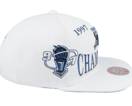 Chicago Bulls 97 Champ Flipside White Snapback - Mitchell & Ness