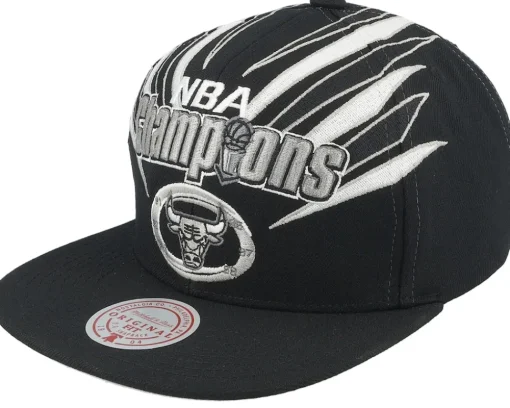 Chicago Bulls 98 Champ Flipside Black/White Snapback - Mitchell & Ness