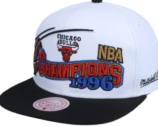 Chicago Bulls 96 Champions Wave 2T Hwc White/Black Snapback - Mitchell & Ness