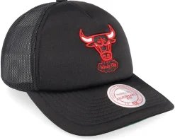 Chicago Bulls Basic Black Trucker - Mitchell & Ness