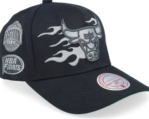 Chicago Bulls Beautiful Chaos Pro Black A-frame Adjustable - Mitchell & Ness