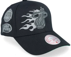 Chicago Bulls Beautiful Chaos Pro Black A-frame Adjustable - Mitchell & Ness