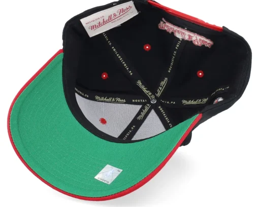Chicago Bulls Beautiful Chaos Pro Black/Red Adjustable - Mitchell & Ness