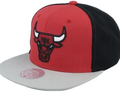Chicago Bulls Block Out Red/Black Snapback - Mitchell & Ness
