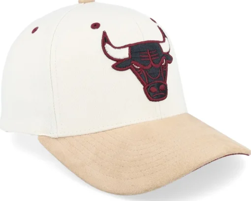 Chicago Bulls Cardinal Classic Red Cream Adjustable - Mitchell & Ness
