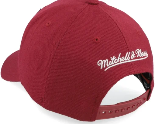 Chicago Bulls Classic Red Burgundy Adjustable - Mitchell & Ness