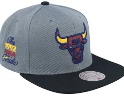 Chicago Bulls Core Vii Grey/Black Snapback - Mitchell & Ness