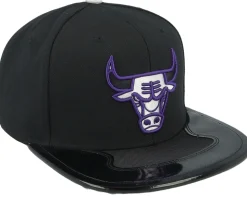 Chicago Bulls Day 11 Black Snapback - Mitchell & Ness