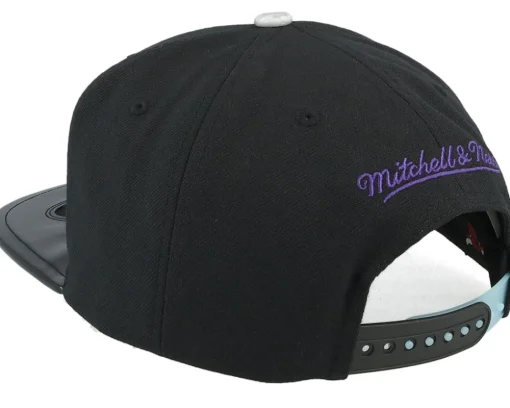 Chicago Bulls Day 11 Black Snapback - Mitchell & Ness