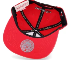 Chicago Bulls Day One White/Red Snapback - Mitchell & Ness