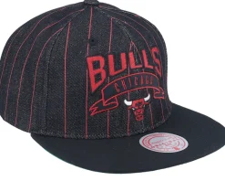 Chicago Bulls Dem Stripes Black Snapback - Mitchell & Ness