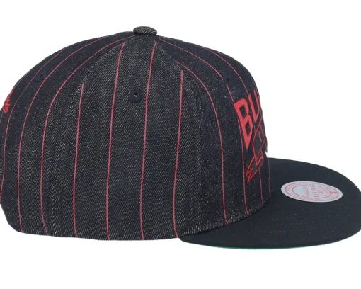 Chicago Bulls Dem Stripes Black Snapback - Mitchell & Ness