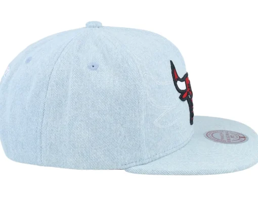 Chicago Bulls Denim Stitcher Light Blue Snapback - Mitchell & Ness