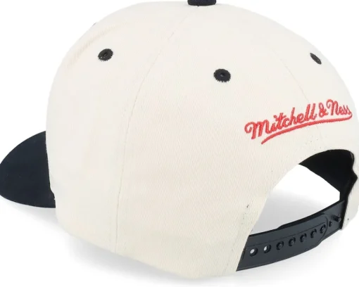 Chicago Bulls Horizon Pro Off White/Black Adjustable - Mitchell & Ness