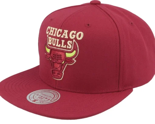 Chicago Bulls Merlot Shine Maroon Snapback - Mitchell & Ness