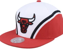 Chicago Bulls Overhead White Snapback - Mitchell & Ness