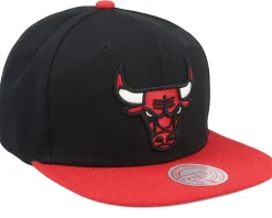 Chicago Bulls Patch Overload Black/Red Snapback - Mitchell & Ness