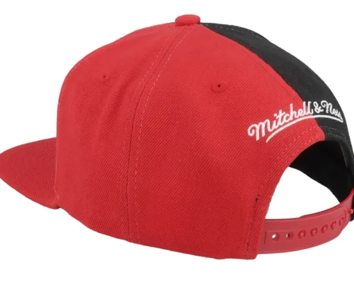 Chicago Bulls Retroline Red/Black Snapback - Mitchell & Ness