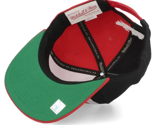 Chicago Bulls Retroline Red/Black Snapback - Mitchell & Ness
