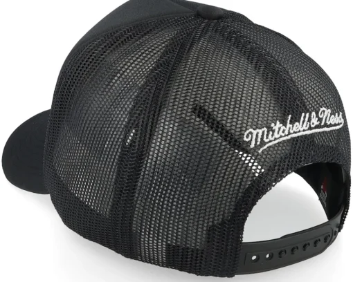 Chicago Bulls Roygbiv Black Trucker - Mitchell & Ness