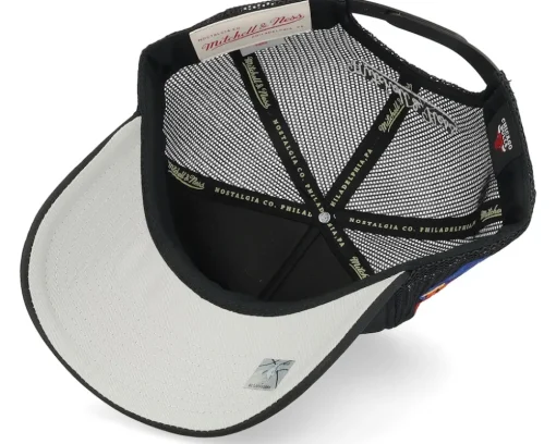 Chicago Bulls Roygbiv Black Trucker - Mitchell & Ness