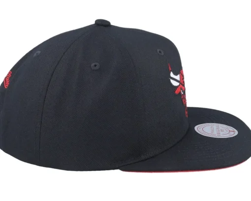 Chicago Bulls Shattered Black Snapback - Mitchell & Ness