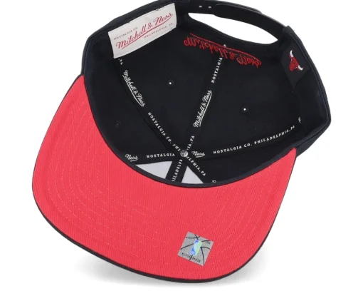 Chicago Bulls Shattered Black Snapback - Mitchell & Ness
