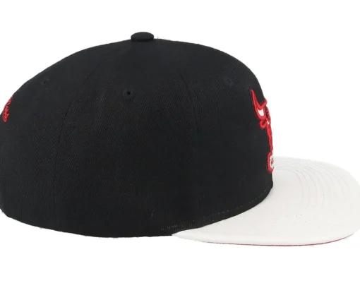 Chicago Bulls SSBSTS Hwc Black/White Snapback - Mitchell & Ness