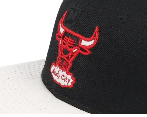 Chicago Bulls SSBSTS Hwc Black/White Snapback - Mitchell & Ness