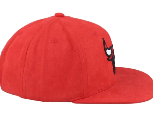 Chicago Bulls Sweet Suede Red Snapback - Mitchell & Ness