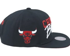 Chicago Bulls Team Tagged Black Snapback - Mitchell & Ness