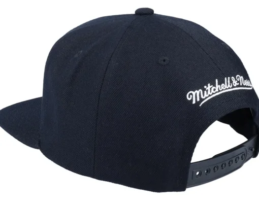 Chicago Bulls Top Spot Black Snapback - Mitchell & Ness