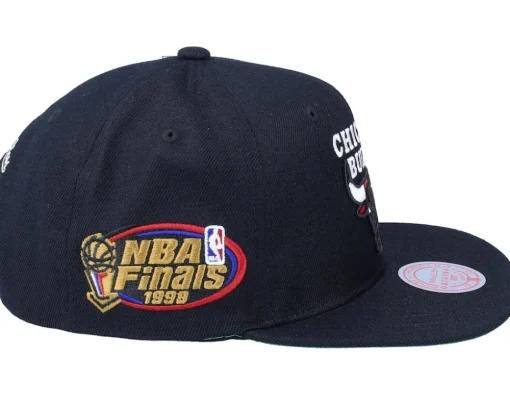 Chicago Bulls Top Spot Black Snapback - Mitchell & Ness